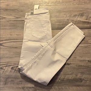 Abercrombie mid rise jegging